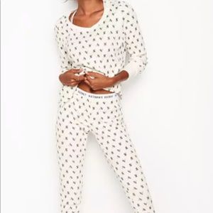 Victoria’s Secret Signature Logo Thermal Pajamas